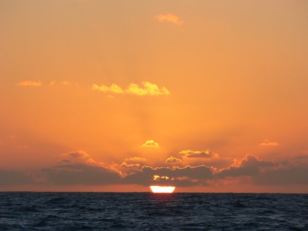 49- Un de nos 19 couchers de soleil 